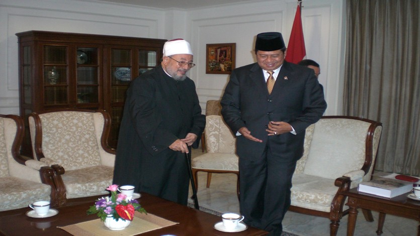 مع الرئيس الإندونيسي السابق 