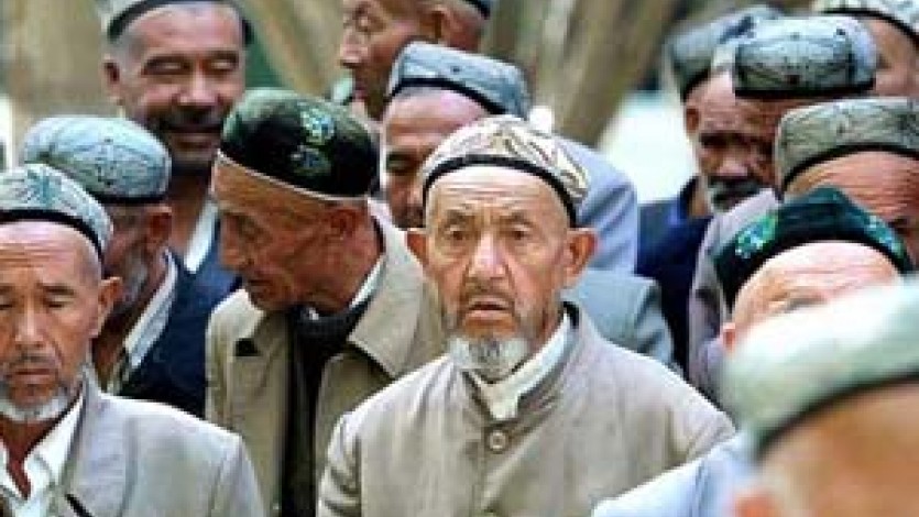 إتحاد علماء المسلمين يستنكر حظر الصين الصيام على مسلمي شينغيانغ