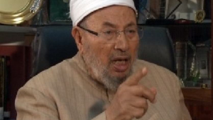 القرضاوي يندد بإعدام العلماء والأبرياء في مصر