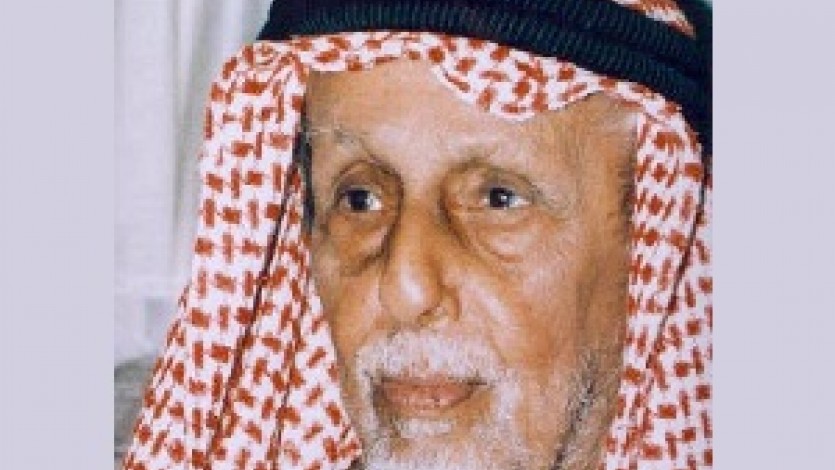 القرضاوي يؤم صلاة الجنازة على الشيخ جاسم بن ثاني رحمه الله